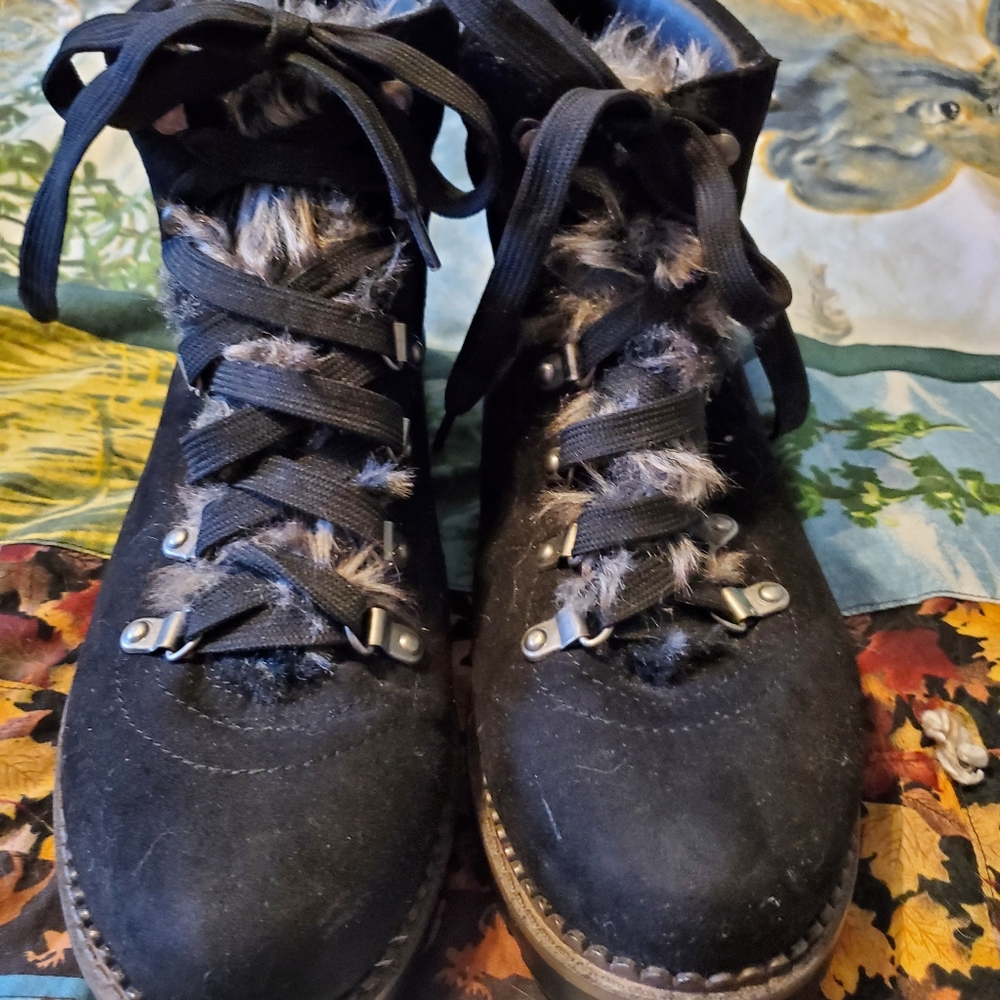 Union Bay faux fur Celeste boots